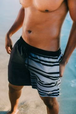 GUGGEN Mountain Badehose Badehose Herren B1 Schnelltrocknende Badeshorts Schwarz Weiss 21 GUGGEN Mountain Badehose Badehose Herren B1 Schnelltrocknende Badeshorts Schwarz Weiss -Buffalo Shop 220dda03 d35d 4423 8d4d 9219959f9f50