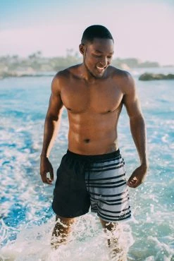 GUGGEN Mountain Badehose Badehose Herren B1 Schnelltrocknende Badeshorts Schwarz Weiss 17 GUGGEN Mountain Badehose Badehose Herren B1 Schnelltrocknende Badeshorts Schwarz Weiss -Buffalo Shop cdf67472 d39c 4570 9ce0 7130cab21346