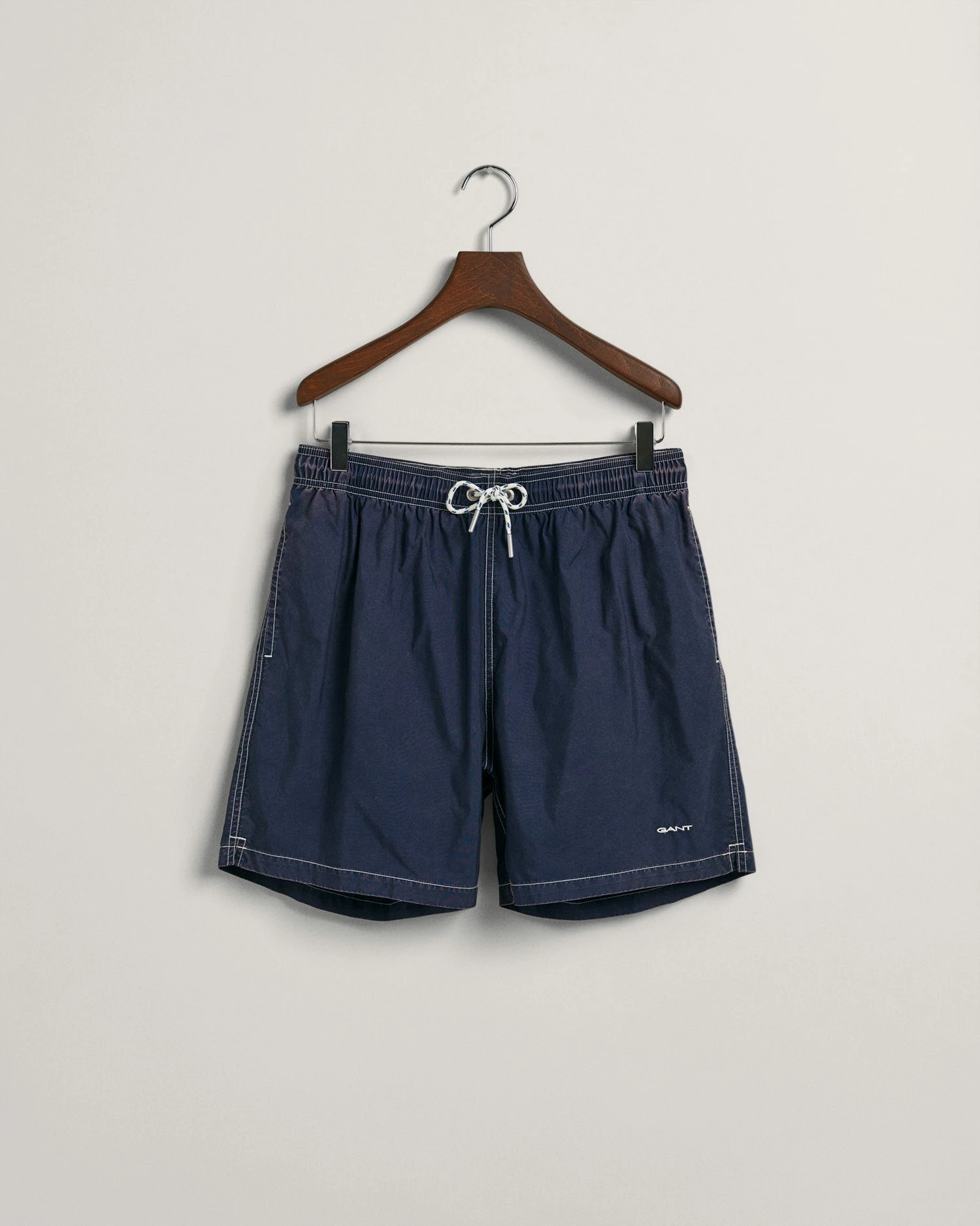 Gant Badeshorts Classic Fit Sunfaded Badeshorts 3 Gant Badeshorts Classic Fit Sunfaded Badeshorts