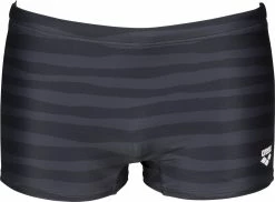 Arena Badehose M FUNDAMENTALS ALLOVER SHORT