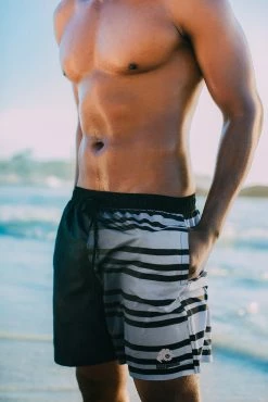 GUGGEN Mountain Badehose Badehose Herren B1 Schnelltrocknende Badeshorts Schwarz Weiss 19 GUGGEN Mountain Badehose Badehose Herren B1 Schnelltrocknende Badeshorts Schwarz Weiss -Buffalo Shop fe092d26 3cc8 4df2 8e2c e89f3ba51f69